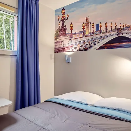 Welcomotel Les Mureaux