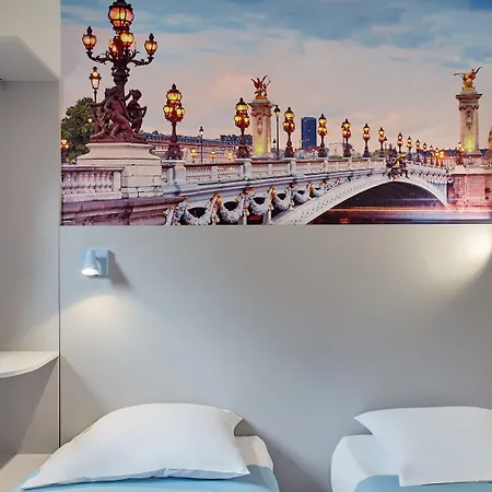 Welcomotel 2* Les Mureaux