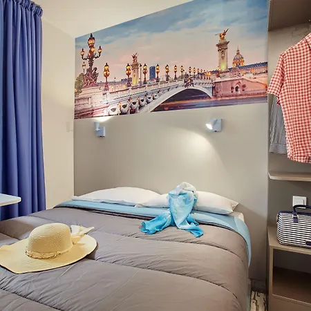 Hotel Welcomotel Les Mureaux
