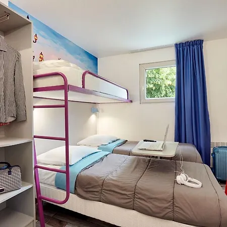 Welcomotel Les Mureaux 2*