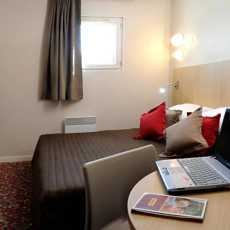 Welcomotel Les Mureaux