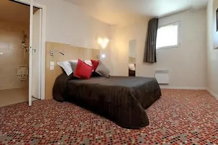 Welcomotel Les Mureaux 2* Les Mureaux