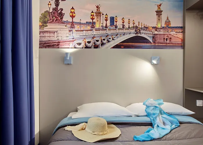 Welcomotel 2* Les Mureaux