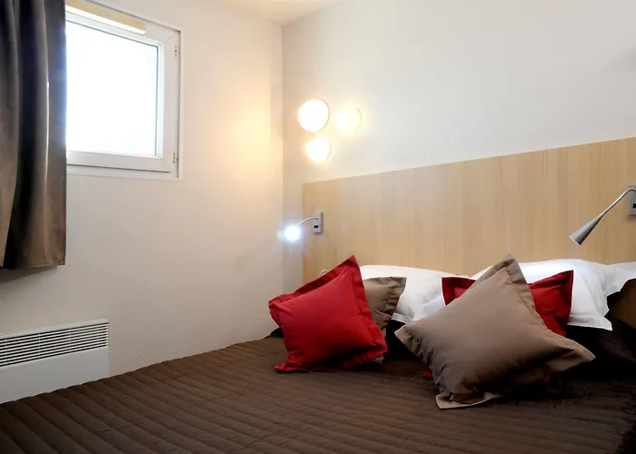 Welcomotel Les Mureaux