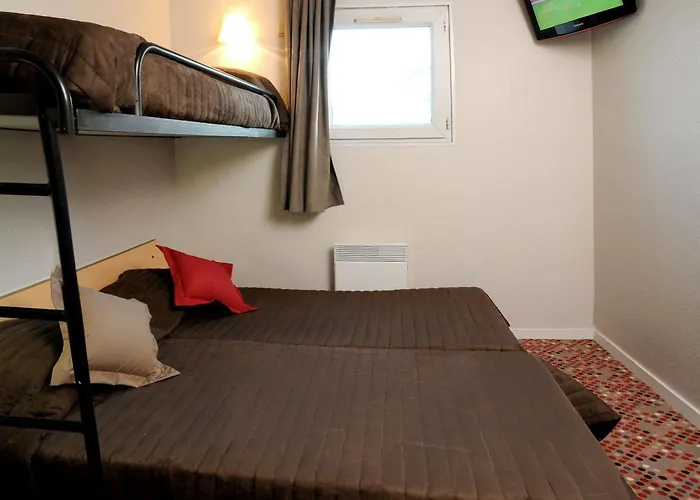 Hotel Welcomotel Les Mureaux